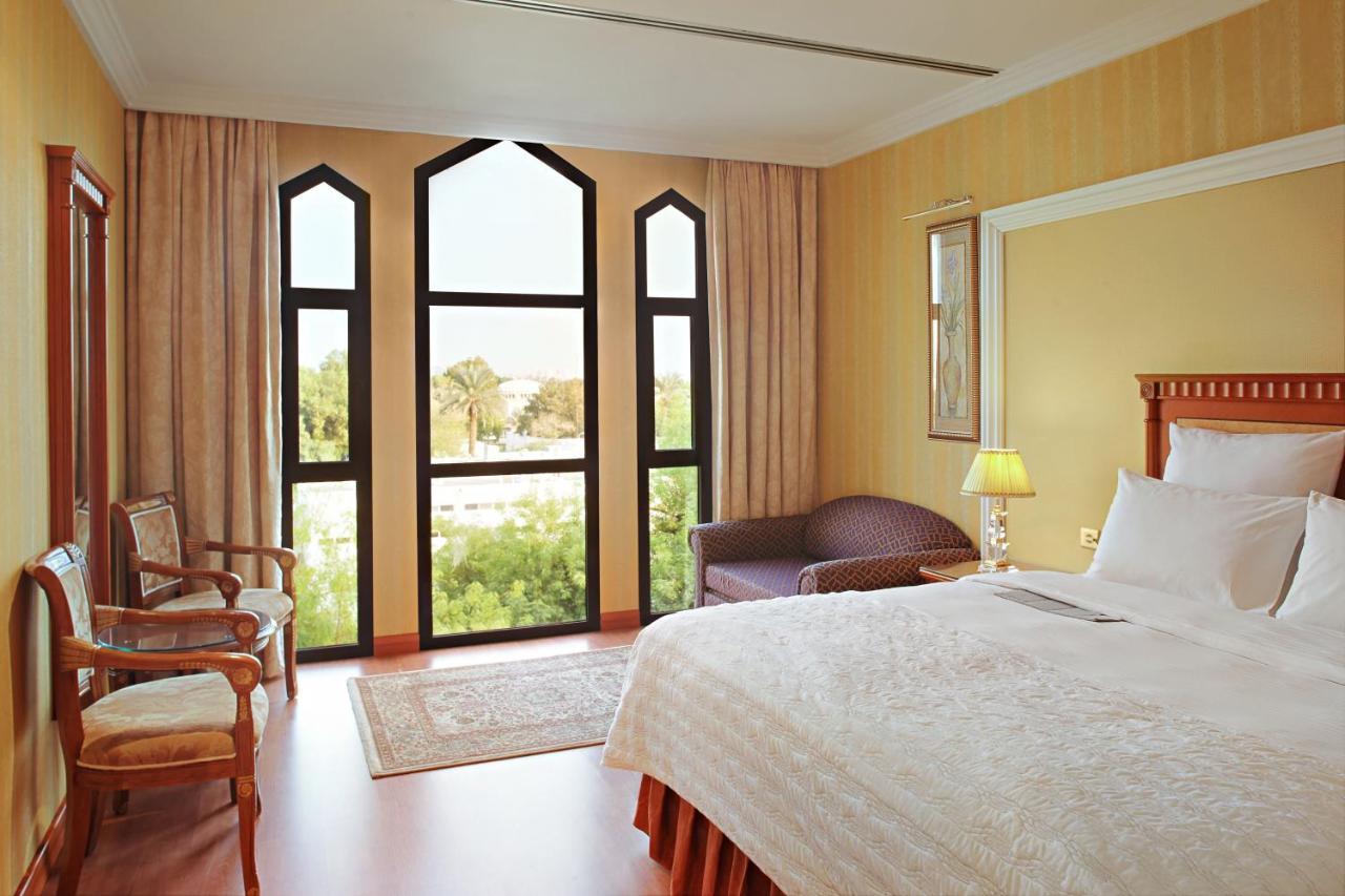 Le Meridien Medina Exterior photo A room at the hotel